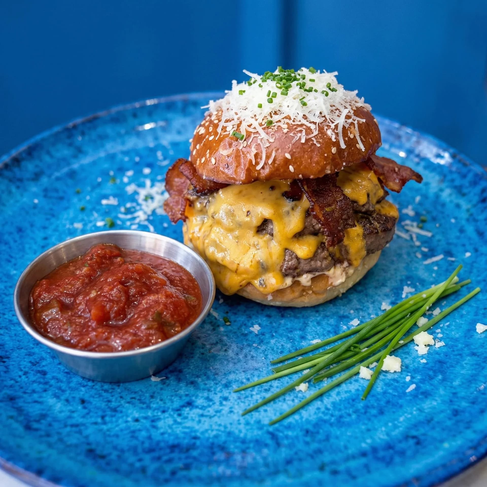 Bacon Cheeseburger — after style match
